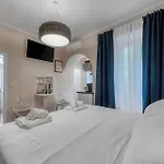 Studio Apartment Freddy